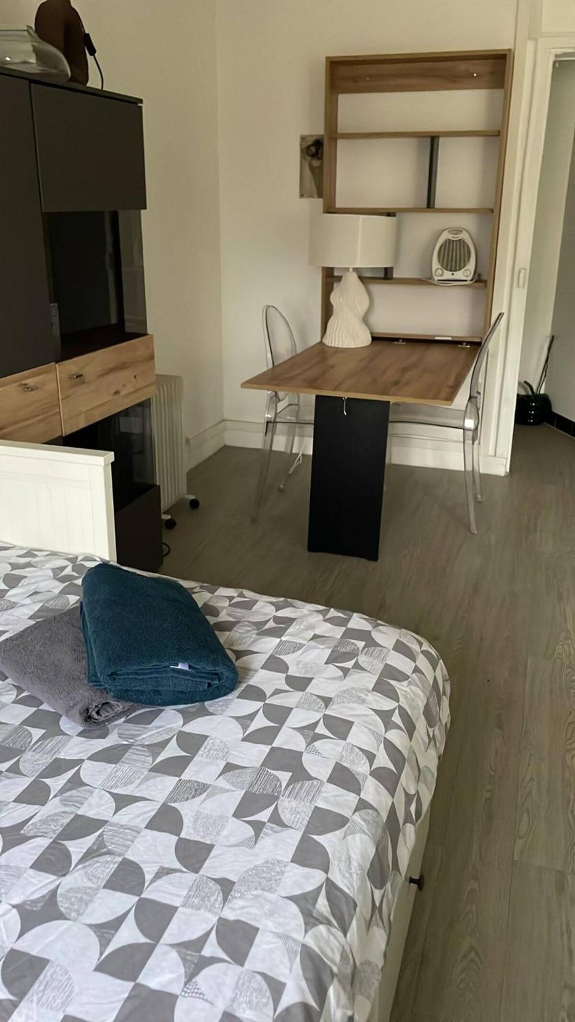 Guest Room Nearby Champs Elysees Париж Экстерьер фото